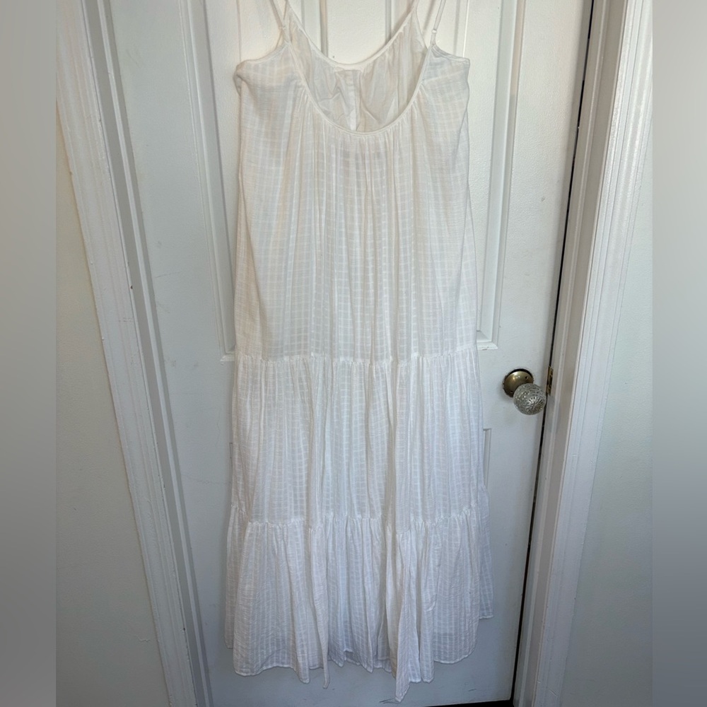 NWT retail $250 Elegant Size M Banana Republic  White Tiered Maxi Dress - Picture 5 of 7